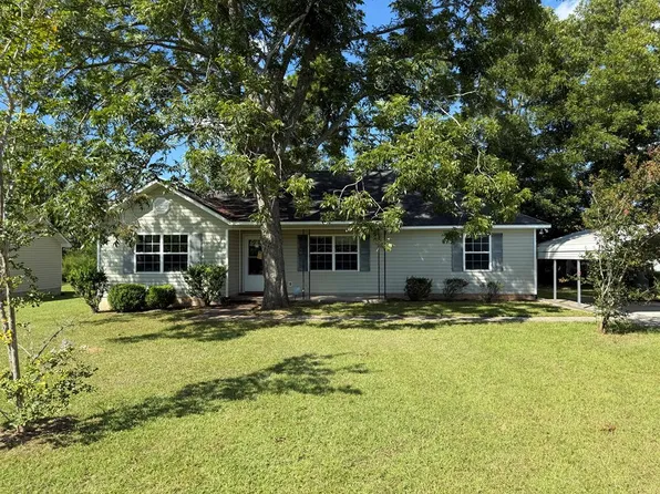 1044 Greg Ln, Douglas, GA 31535