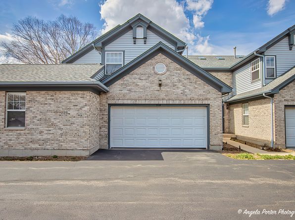 418 Kresswood Dr #418, McHenry, IL 60050