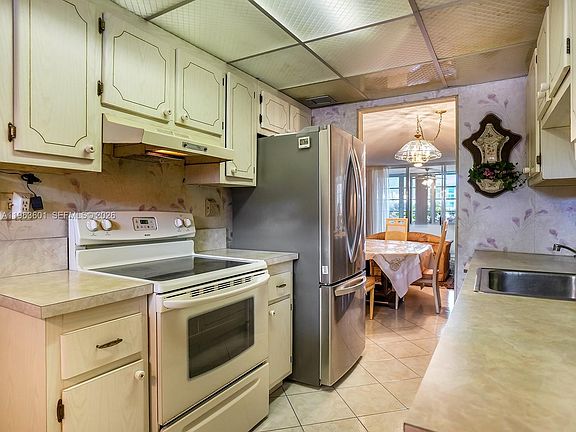 4th image of 2900 NW 48th Ter APT 117