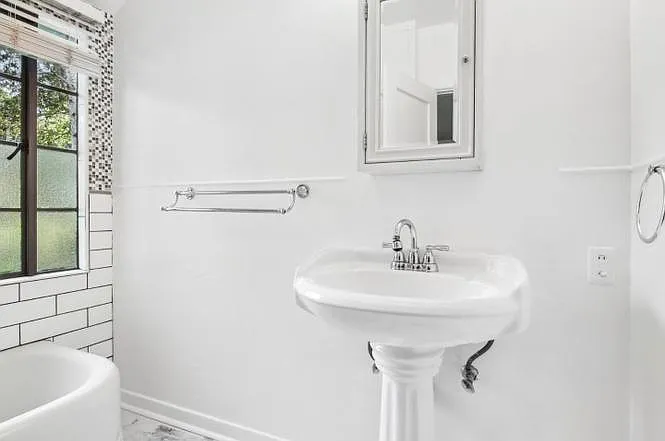 1040 Creek Dr — Photo 19