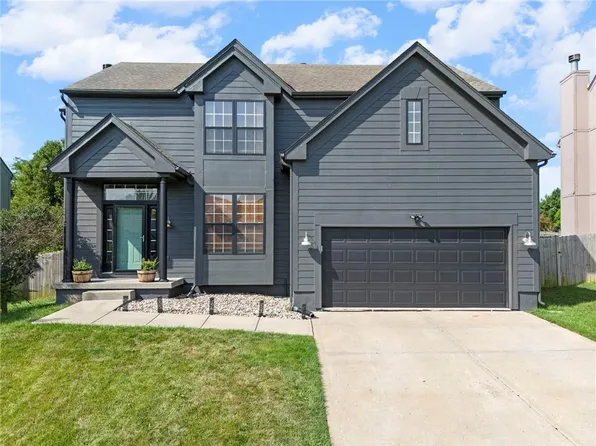 9212 N Harrison St, Kansas City, MO 64155