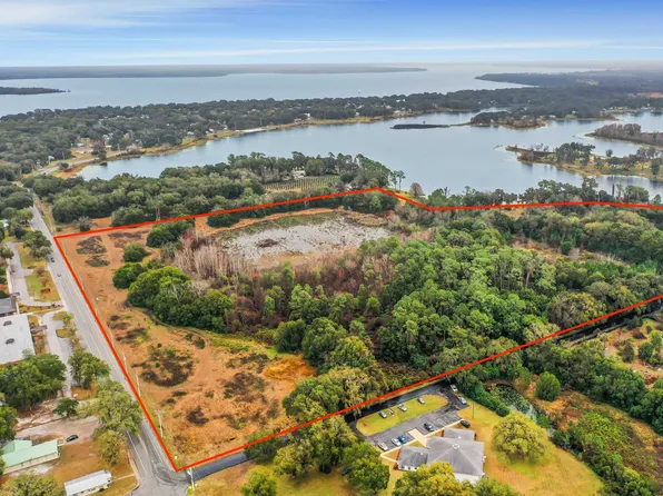 850 Grand Rondo W, Crescent City, FL 32112