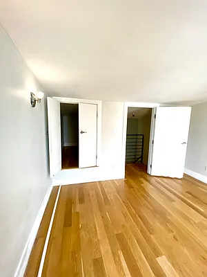 Rented by Nooklyn NYC LLC | media 23