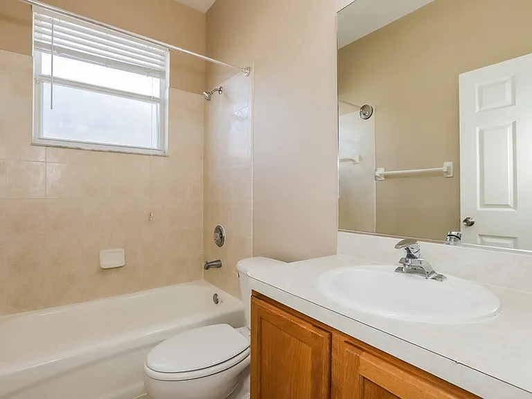 1253 Millbrook Cir — Photo 14