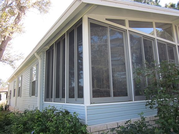 5th image of 110 Oakridge Dr
