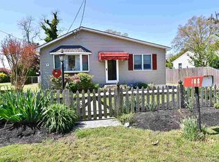 108 Cloverdale Ave, Villas, NJ 08251