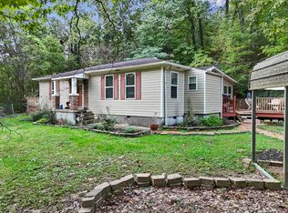 221 Highland Dr, Rossville, GA 30741