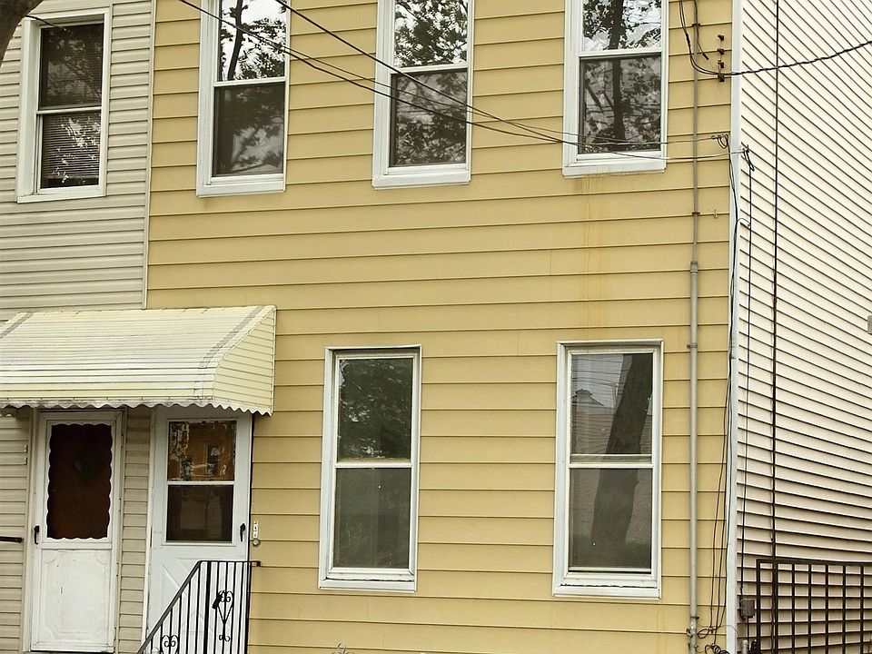 1st image of 338 Bramhall Ave
