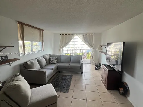 1465 NE 123rd St APT 501, North Miami, FL 33161