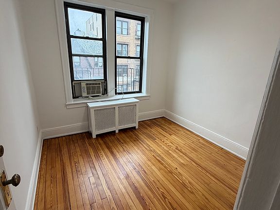 4th image of 31-76 35th St #3A
