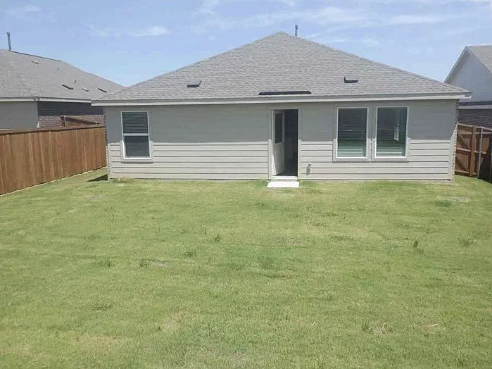 728 Dressage Ln — Photo 11
