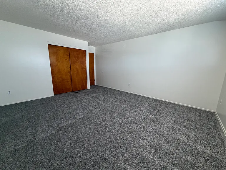 15176 Oakwood Ln — Photo 23