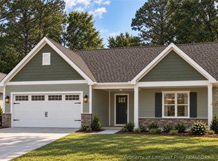 6338 Bailey Lake Rd, Fayetteville, NC 28304
