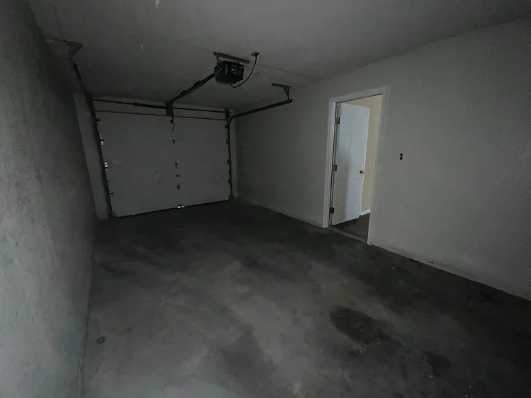 1605 Steamboat Ln — Photo 16