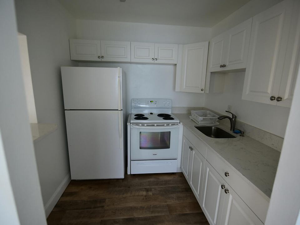 1st image of 113 Norwich E