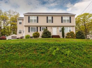 238 Oak St, Methuen, MA 01844