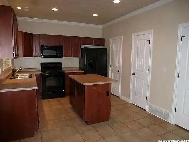 11769 S Shadow View Ln — Photo 7