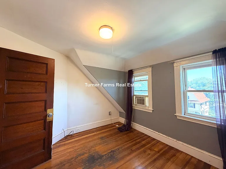 124 Forest St #3 — Photo 13