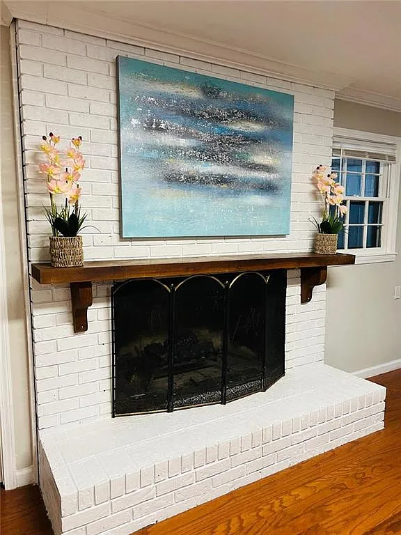 4 bed, 3.0 bath, 1587 sqft, $1,990 — Photo 3