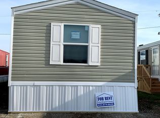 11653 E 400 S #8, Laotto, IN 46763