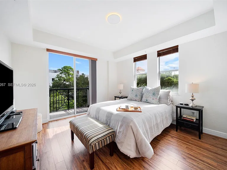 9021 SW 94th St #310 — Photo 18