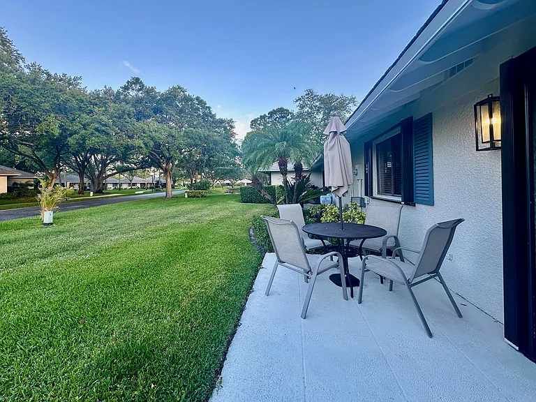 402 Club Dr — Photo 9