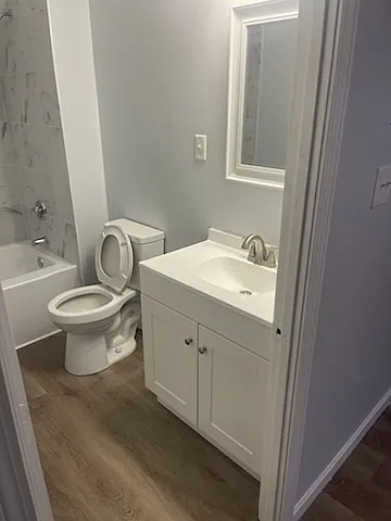 60 Richmond St #3 — Photo 5