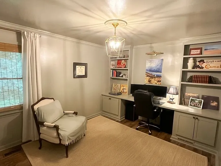 2901 Bannf Ct — Photo 14