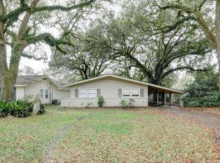 116 Indian Mound Rd, Lafayette, LA 70501