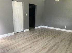 633 Florence St, Daytona Beach, FL