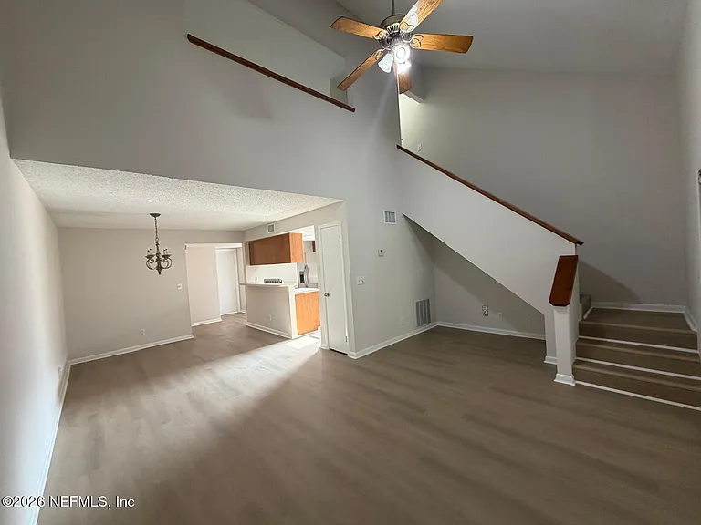 5557 Greatpine Ln S — Photo 7