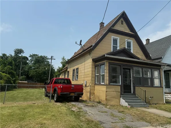 298 Moselle St, Buffalo, NY 14211
