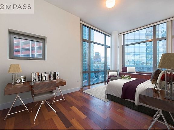 3rd image of 42-51 Hunter St #2B