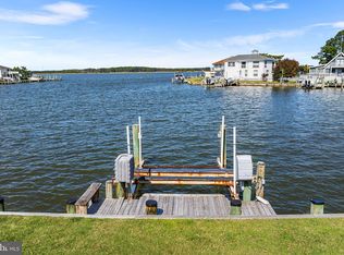 13 Waters Edge Ct, Ocean Pines, MD 21811