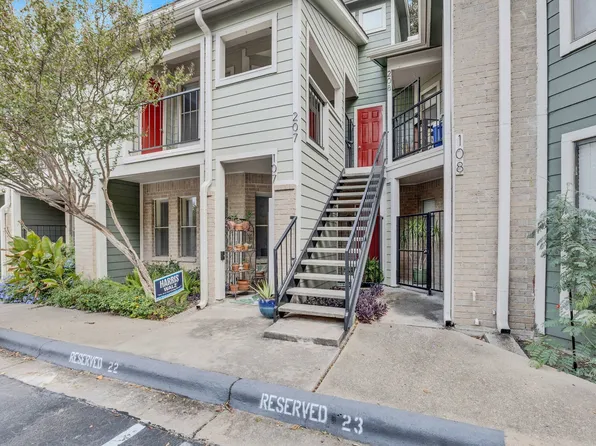 2104 Cullen Ave APT 207, Austin, TX 78757