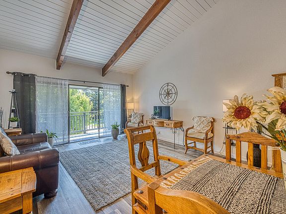 5th image of 158 Kern Street #12