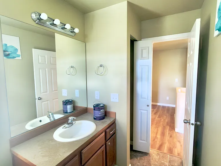 1603 W Smith Ct — Photo 18