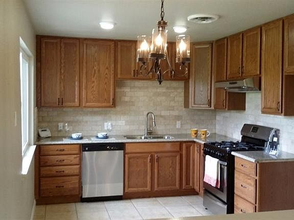 3rd image of 3999 N Cheryl Ave