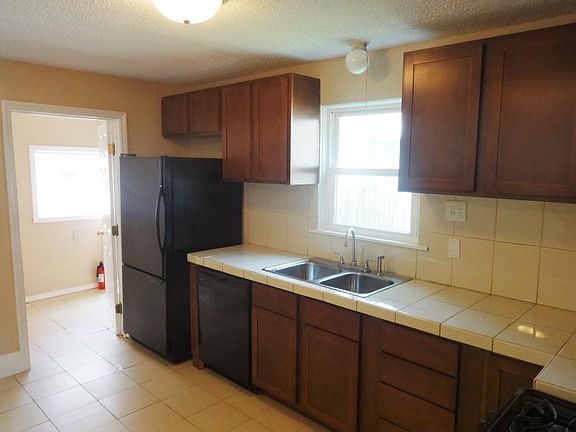 5th image of 3119 Upton Ave N