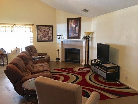 2nd image of 1208 Peachtree Valley Dr