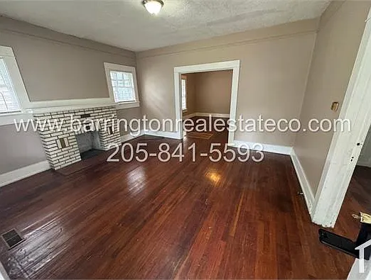 4637 Court S — Photo 3