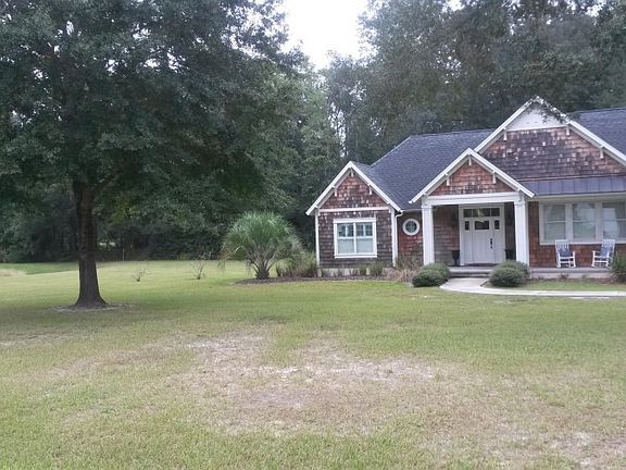 4th image of 233 SW Meadow Ter