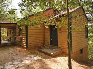 351 Sunset Dr, Asheville, NC 28804