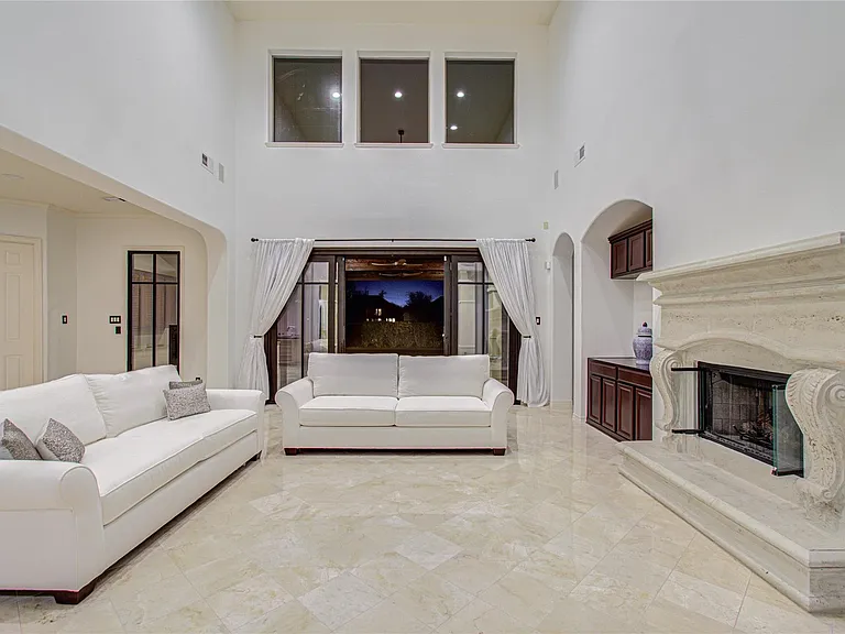 5226 Limestone Hill Ln — Photo 11