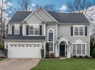 640 Clearbrook Rd, Matthews, NC 28105