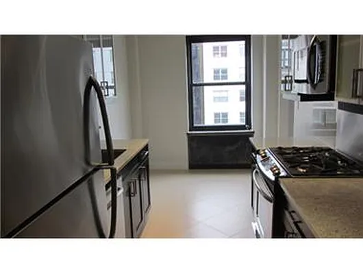 Rented by Douglas Elliman | media 16