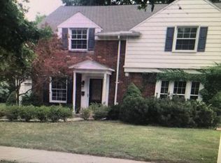 3750 Brewster St, Dearborn, MI 48120