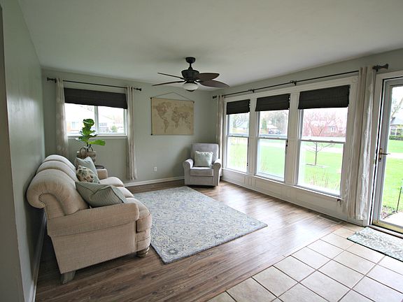 4th image of 4822 Sundale Dr