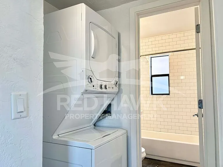315 W Highland Ave #1 — Photo 11
