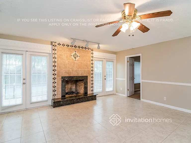 1007 Ell Way — Photo 4